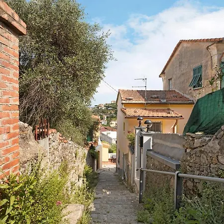 Yono * La Spezia